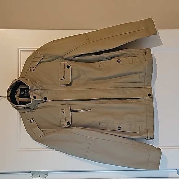Wantdo Men's Tan Jacket sz medium - Picture 3 of 6
